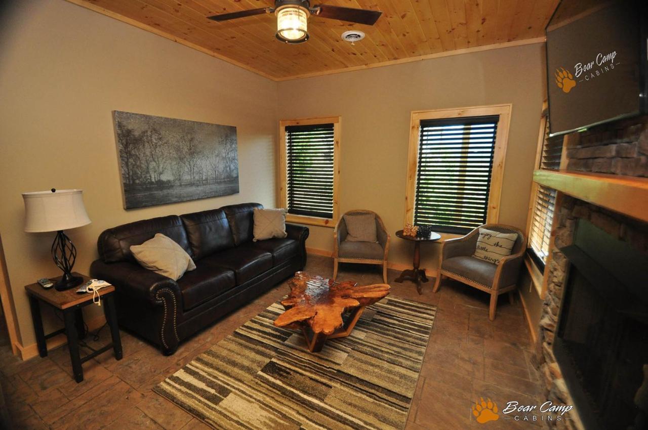 Majestic View Lodge, Amazing Views, Hot Tub, 1089 Free Tickets Each Paid Day, Dollywood And More Gatlinburg Exterior photo
